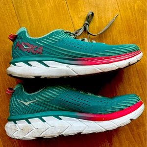 Hoka Clifton 5 Running Shoes